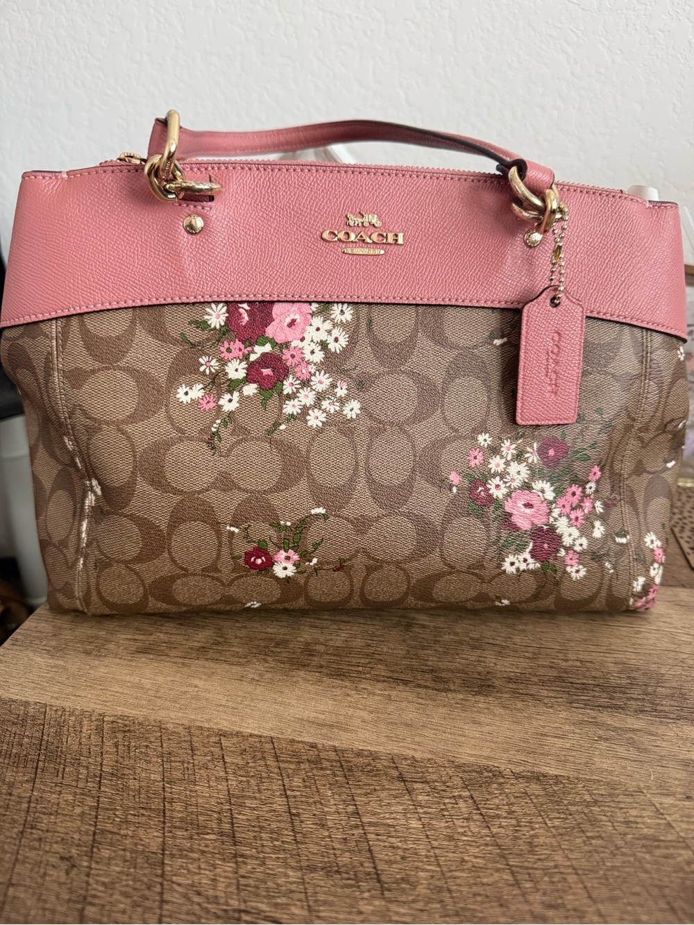 Coach Brook Carryall Pink Floral Signature Tote & Wallet - Picture 2 of 11